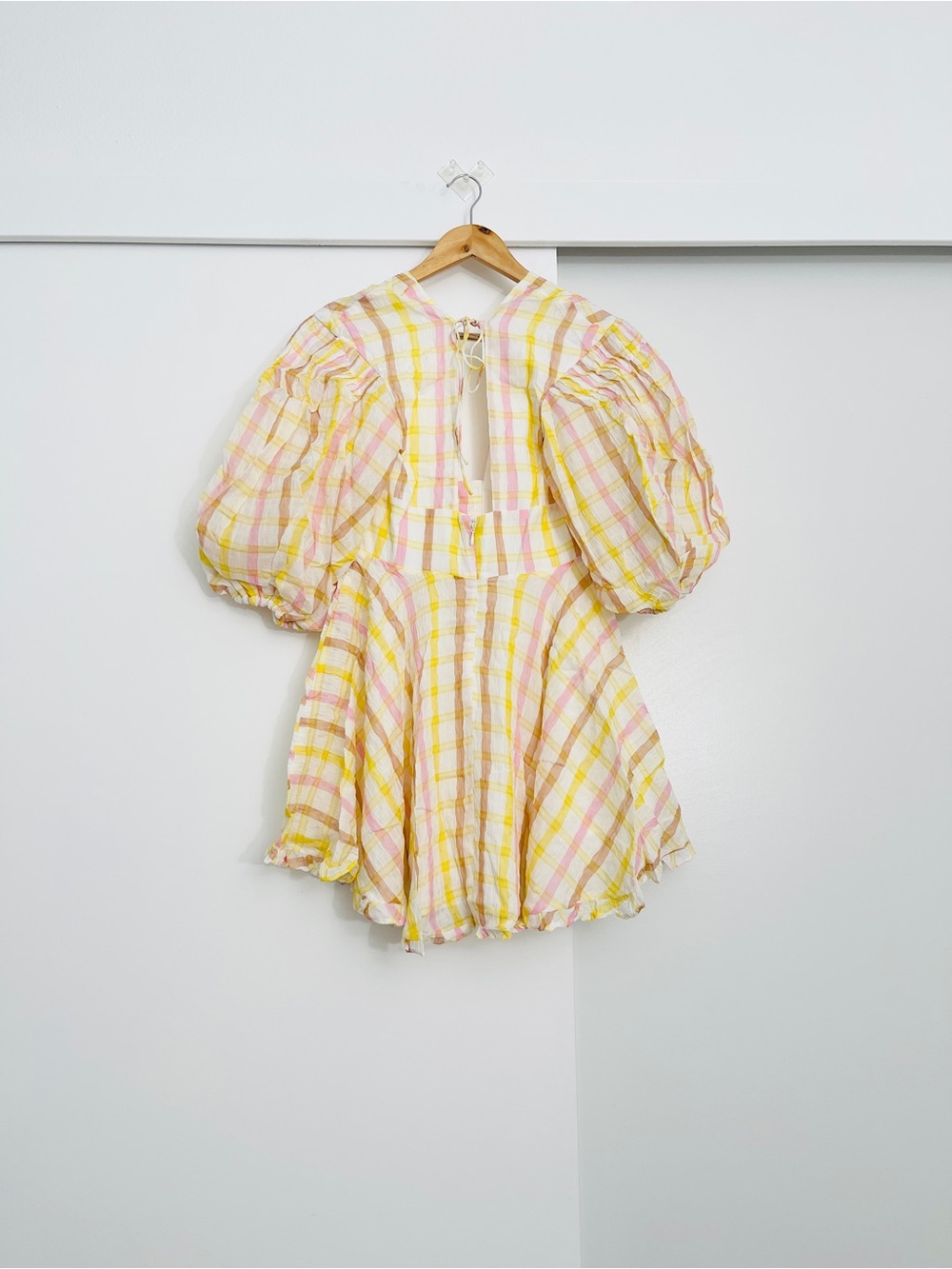 NWT For Love and Lemons Rue Puff Sleeve Mini Dress in Yellow Plaid Size Small - Picture 3 of 4